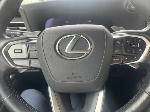 Used 2024 Lexus GX 550 AWD/4WD image 11