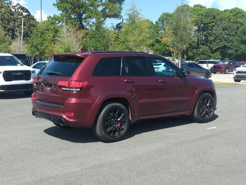 Used 2019 Jeep Grand Cherokee SRT AWD/4WD image 6