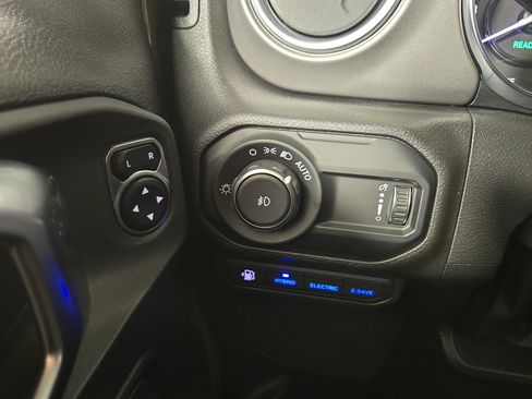 Certified 2023 Jeep Wrangler Unlimited Rubicon 4xe w/ Dual Top Group AWD/4WD image 30
