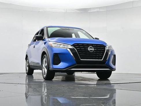 Used 2024 Nissan Kicks S FWD image 35