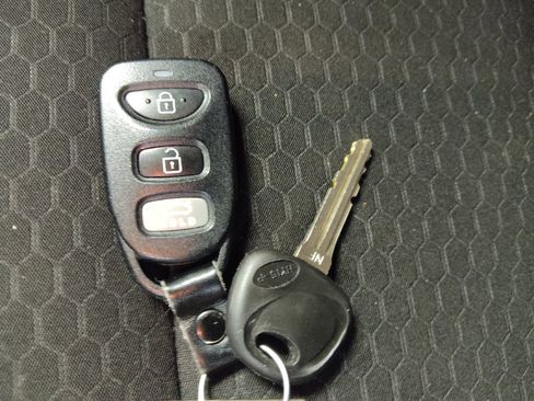 Used 2020 Hyundai Elantra SEL w/ Cargo Package (C1) image 32