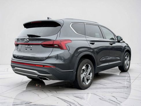 Certified 2023 Hyundai Santa Fe SE image 2