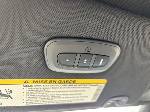 New 2026 Chrysler Pacifica Select image 41