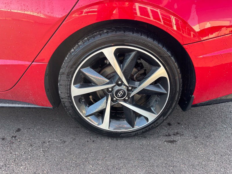 Used 2021 Hyundai Sonata SEL Plus w/ Tech Package FWD image 16