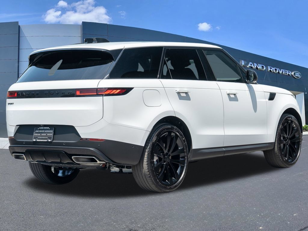 New 2026 Land Rover Range Rover Sport SE AWD/4WD image 4