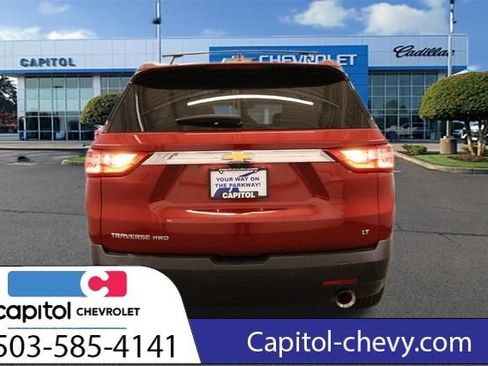 Used 2018 Chevrolet Traverse LT AWD/4WD image 4