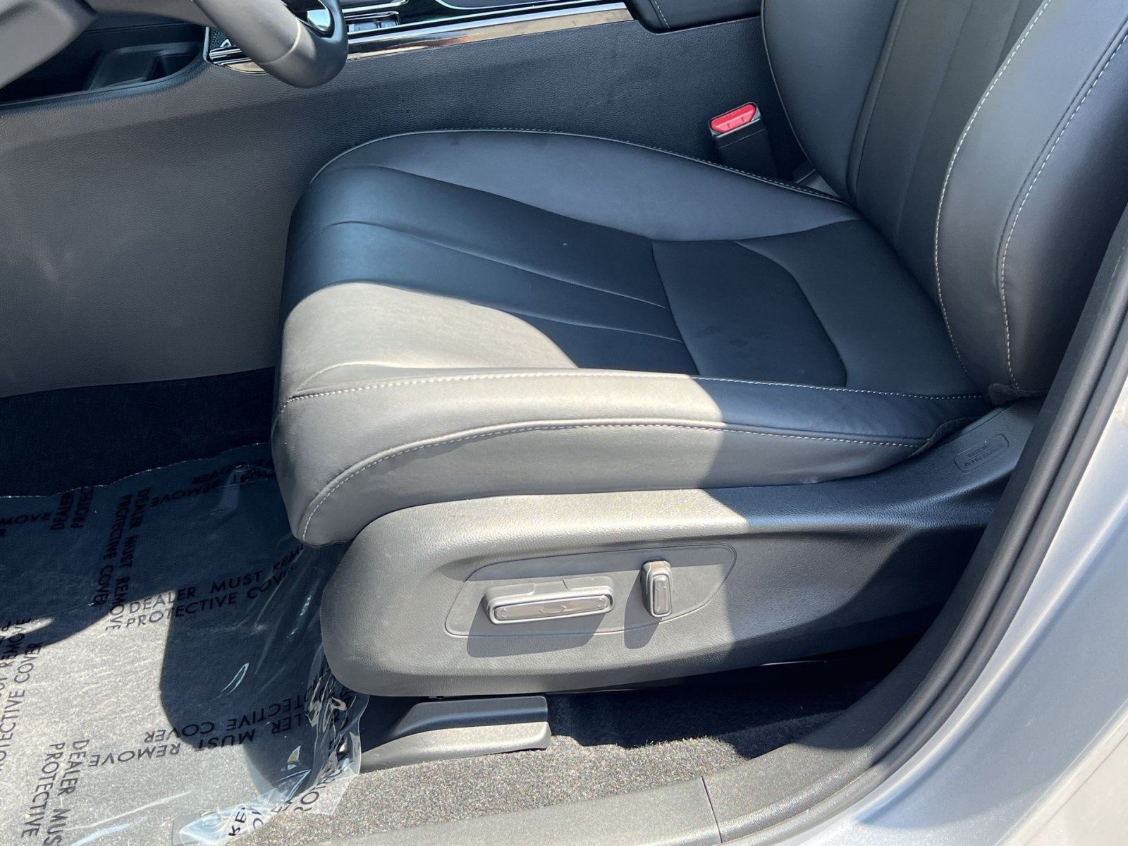 Certified 2025 Acura ADX FWD image 11