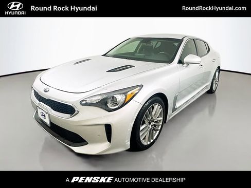 Used 2018 Kia Stinger image 1