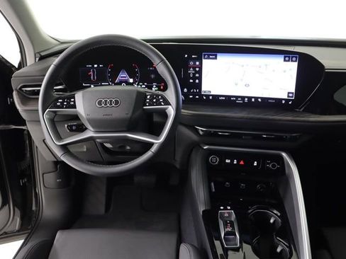 New 2025 Audi Q5 Premium Plus image 21