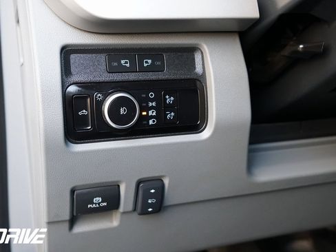 Used 2023 Ford F350 XLT image 22