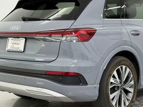 Certified 2023 Audi Q4 e-tron Premium Plus w/ Premium Plus image 12