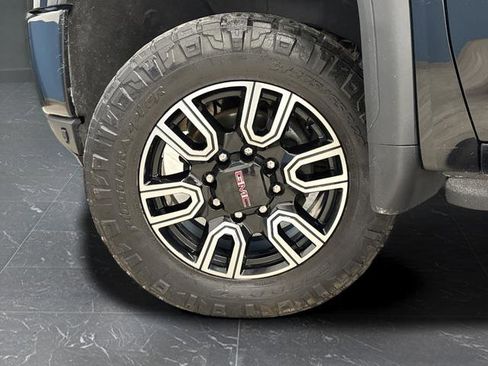 Used 2023 GMC Sierra 2500 AT4 w/ AT4 Preferred Package image 41
