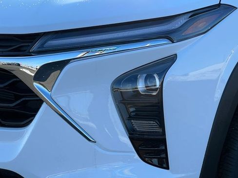 New 2026 Chevrolet Trax LT w/ Driver Confidence Package image 34