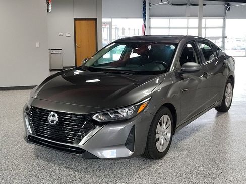 Used 2024 Nissan Sentra S FWD image 2