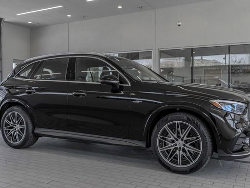 New 2025 Mercedes-Benz GLC 43 AMG 4MATIC image 12