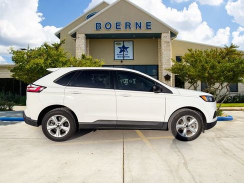Used 2023 Ford Edge SE AWD/4WD image 4