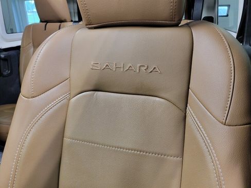 Used 2021 Jeep Wrangler Unlimited Sahara AWD/4WD image 48