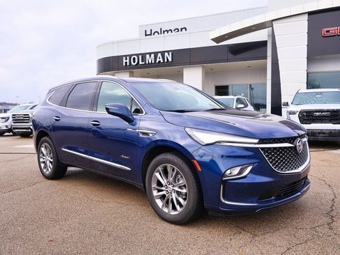 Certified 2023 Buick Enclave Avenir image 1