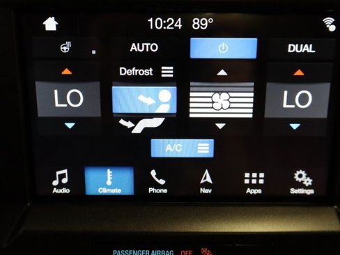 Used 2018 Ford F150 King Ranch w/ Equipment Group 601A Luxury AWD/4WD image 70