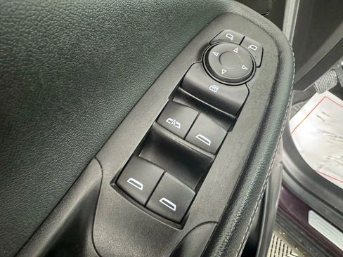 Used 2021 Buick Encore GX Preferred w/ Cold Weather Comfort Package image 38