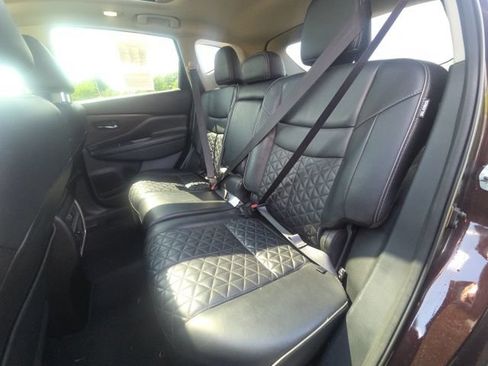 Used 2019 Nissan Murano Platinum FWD image 17