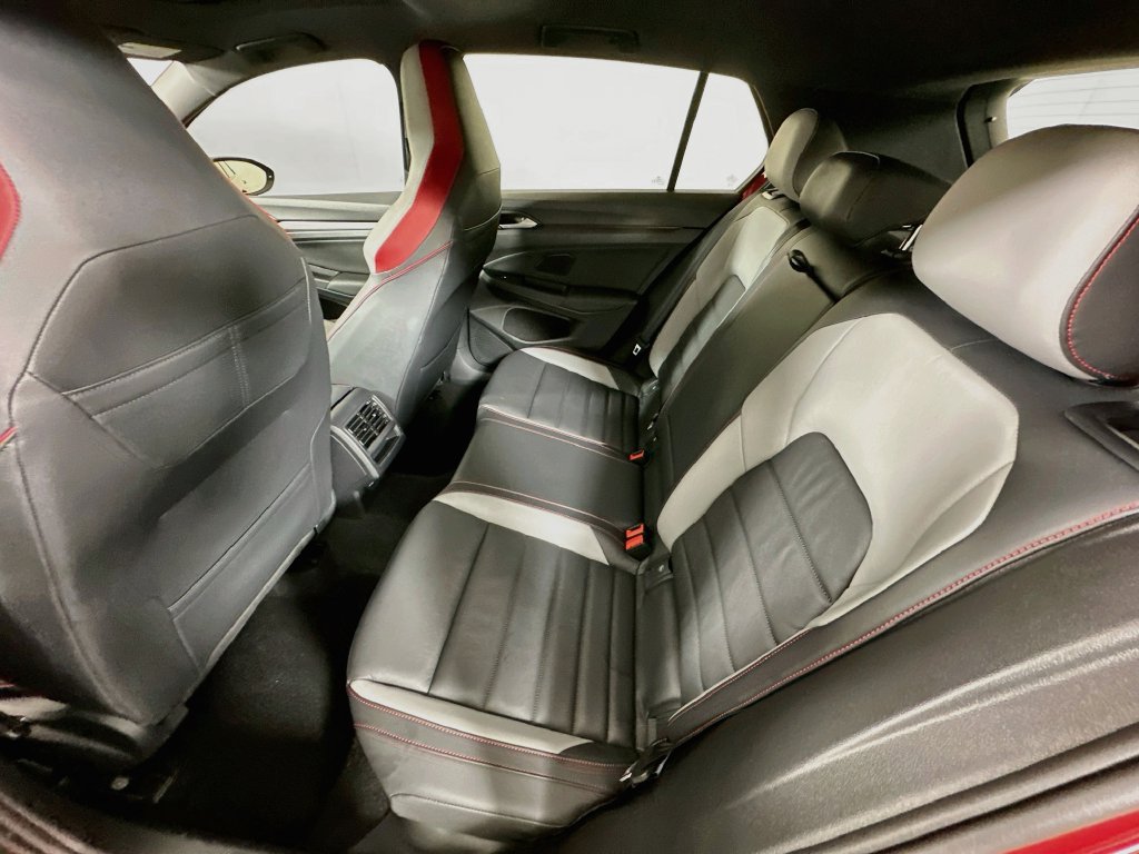 Used 2024 Volkswagen GTI SE FWD image 24