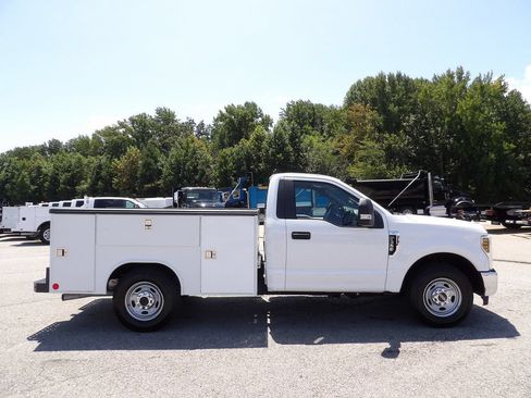 Used 2019 Ford F350 XL w/ XL Value Package RWD image 9
