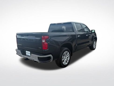 Used 2023 Chevrolet Silverado 1500 LTZ AWD/4WD image 5