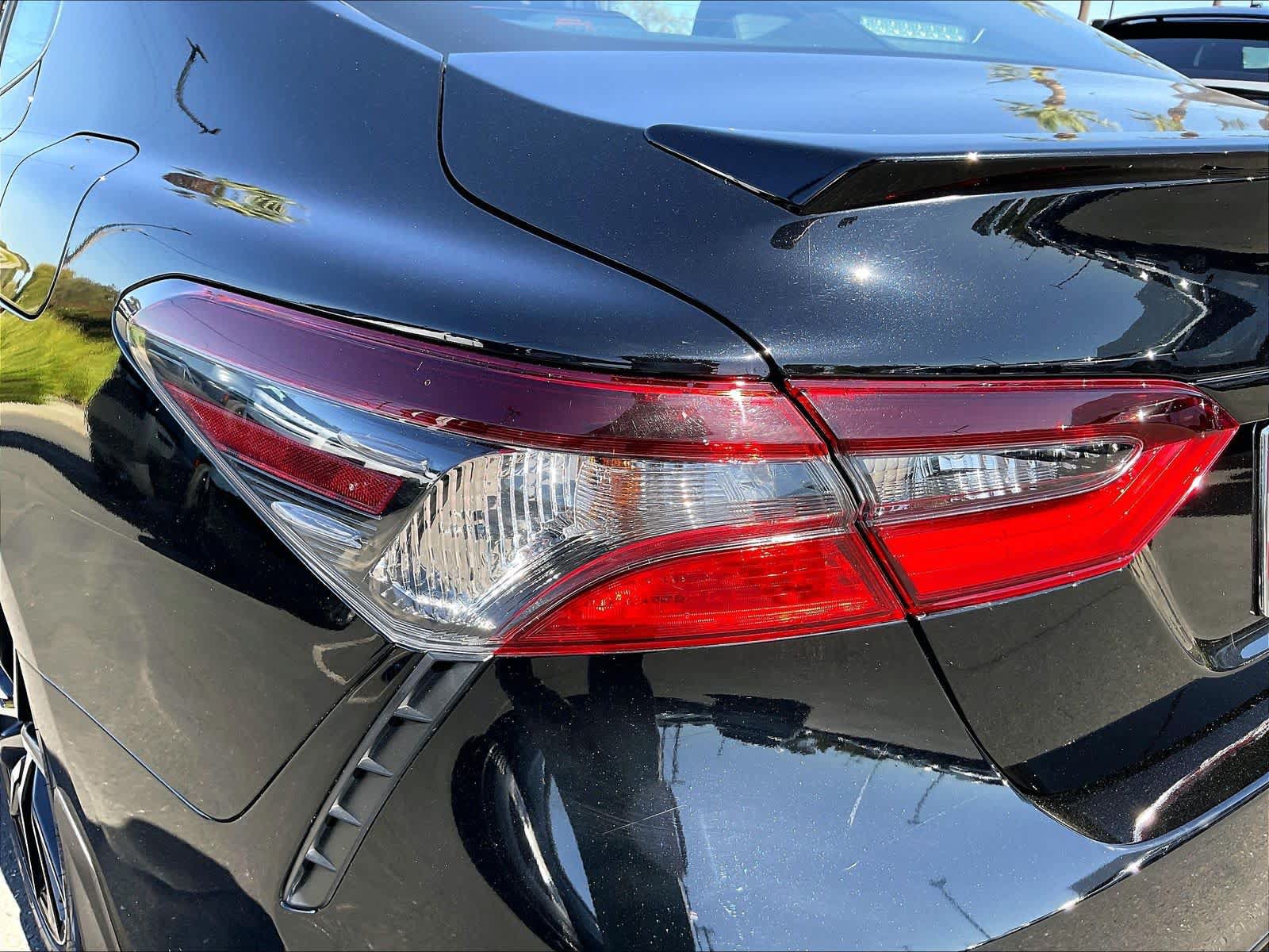 Used 2024 Toyota Camry SE FWD image 31