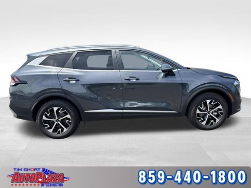Used 2023 Kia Sportage EX AWD/4WD image 9