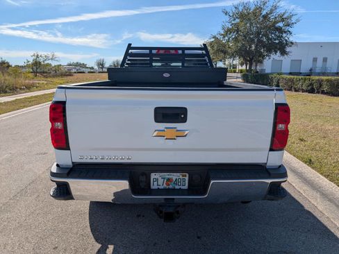 Used 2019 Chevrolet Silverado 3500 W/T w/ WT Fleet Convenience Package image 7