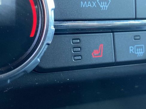 Certified 2021 Ford F150 XLT w/ Equipment Group 302A High image 32