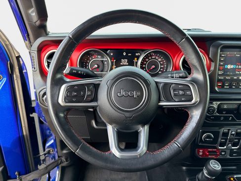 Used 2019 Jeep Wrangler Unlimited Rubicon AWD/4WD image 25