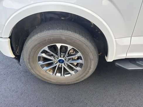 Used 2020 Ford F150 XLT w/ Equipment Group 302A Luxury AWD/4WD image 24
