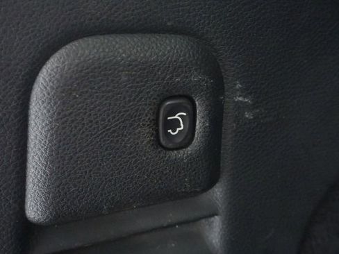 Used 2017 Jeep Grand Cherokee Limited w/ Trailer Tow Group IV image 21