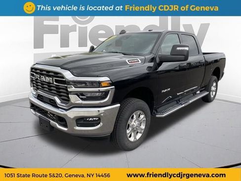 Used 2025 RAM 2500 Big Horn AWD/4WD image 1