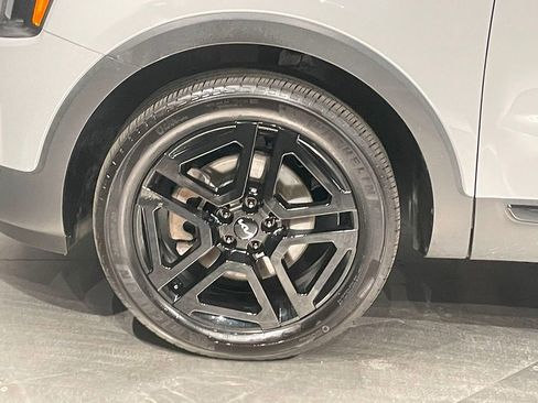 Used 2024 Kia Telluride SX Prestige X-Line image 35