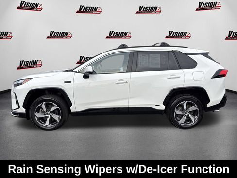 Used 2023 Toyota RAV4 SE w/ Weather & Moonroof Package AWD/4WD image 9