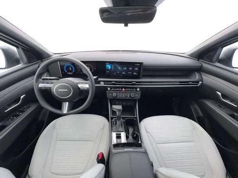 New 2026 Hyundai Santa Cruz SE FWD image 18