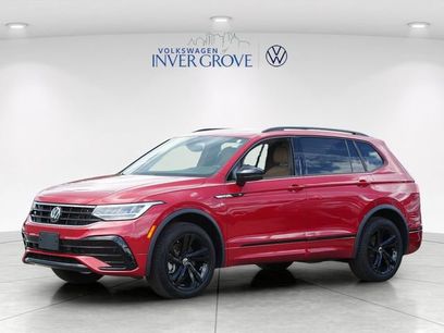 Certified 2024 Volkswagen Tiguan SE R-Line