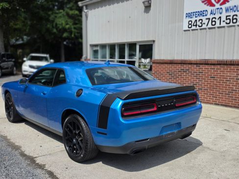 Used 2016 Dodge Challenger R/T Plus RWD image 5