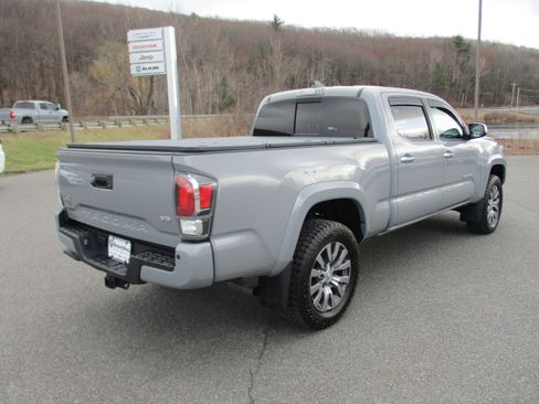 Used 2021 Toyota Tacoma Limited image 5