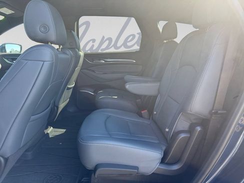 Used 2022 Buick Enclave Essence w/ LPO, Touring Package AWD/4WD image 28
