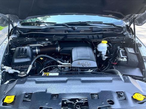 Used 2022 RAM 1500 Warlock AWD/4WD image 30