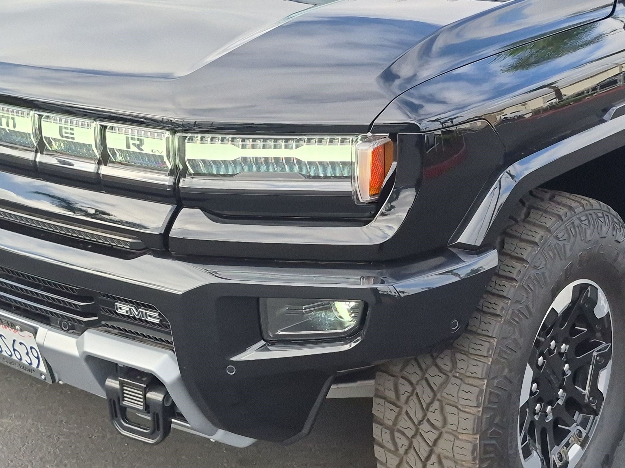 Used 2024 GMC Hummer EV 3X w/ Extreme Off-Road Package AWD/4WD image 6