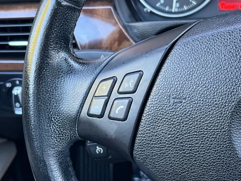 Used 2011 BMW 328i Sedan RWD image 25
