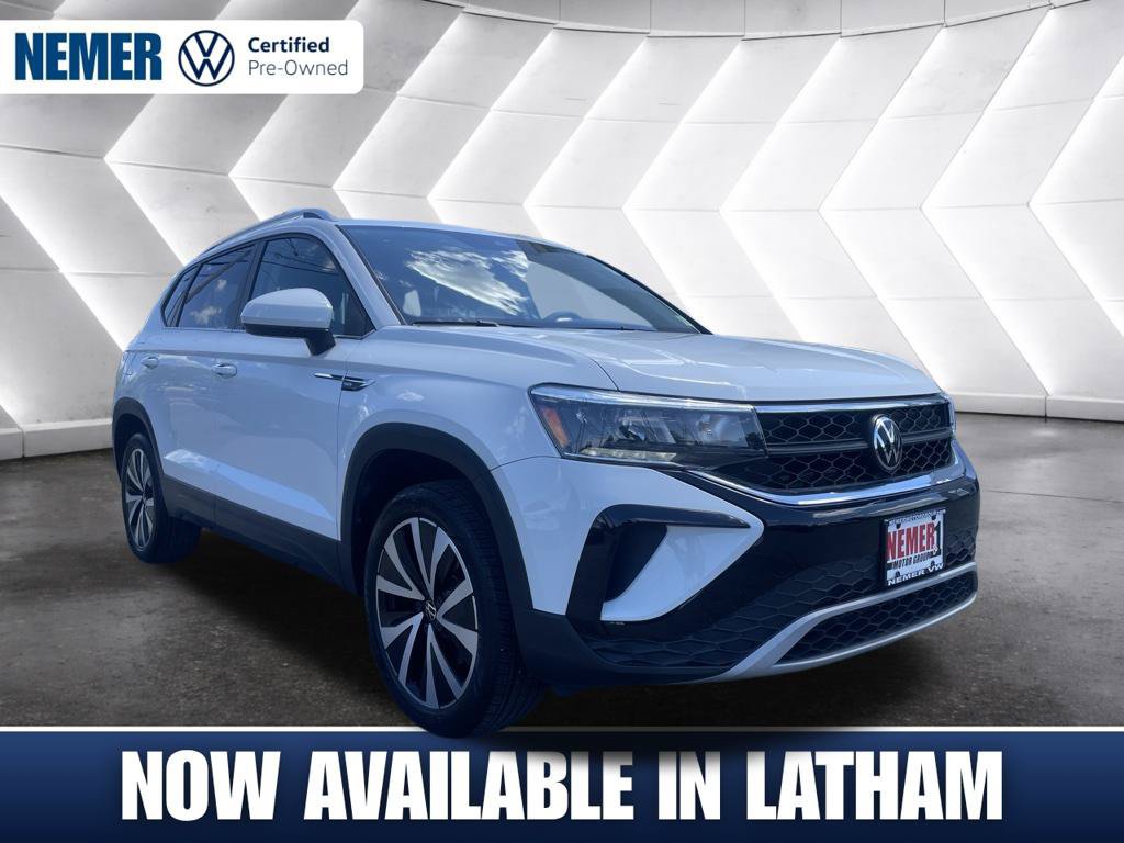 Certified 2023 Volkswagen Taos SE FWD image 8
