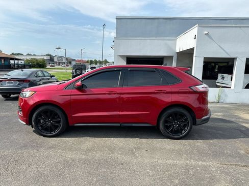Used 2022 Ford Edge ST-Line w/ Class II Trailer Tow Package AWD/4WD image 11