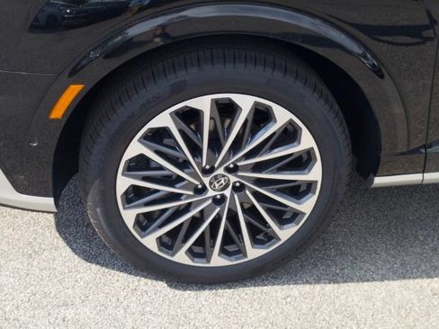 New 2026 Hyundai Palisade Calligraphy FWD image 11
