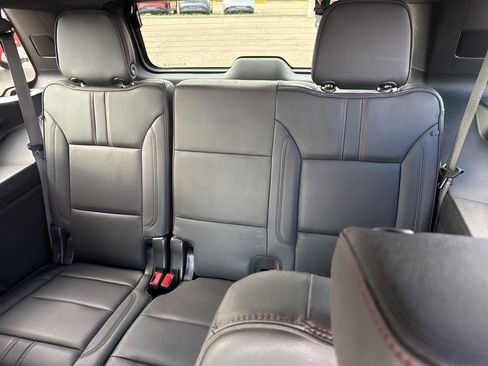 Used 2022 Chevrolet Tahoe RST w/ Luxury Package image 11